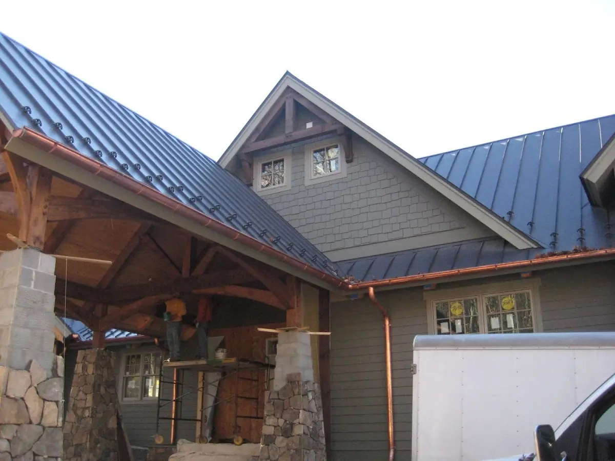 Craftsman Roofing team delivering quality roofing work in West River Park